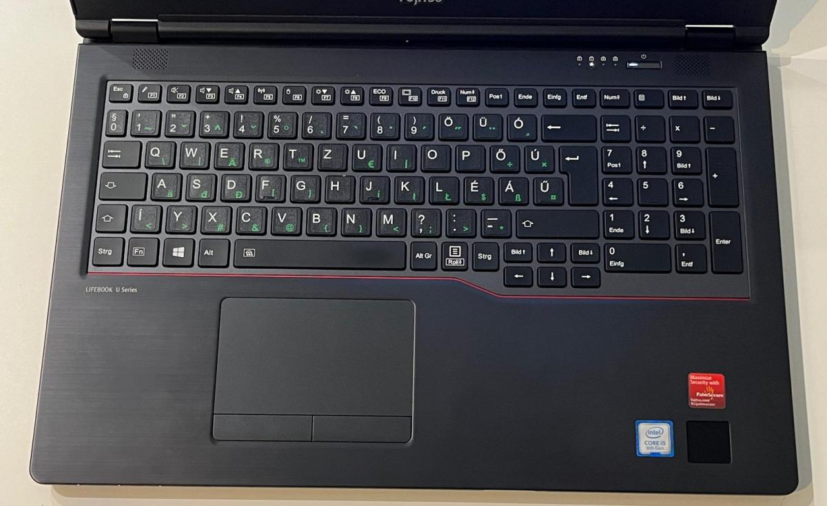 Fujitsu LIFEBOOK U759